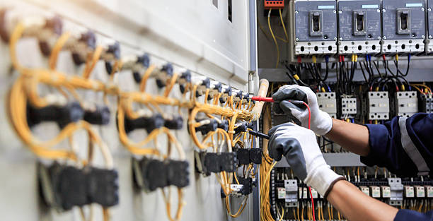 Professional Electrician technician working in Citrus Park, AZ